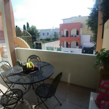 Baia Via Dei Ginepri Nyaraló
